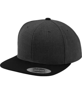 Casquette ajustable classique homme noir/rouge Yupoong