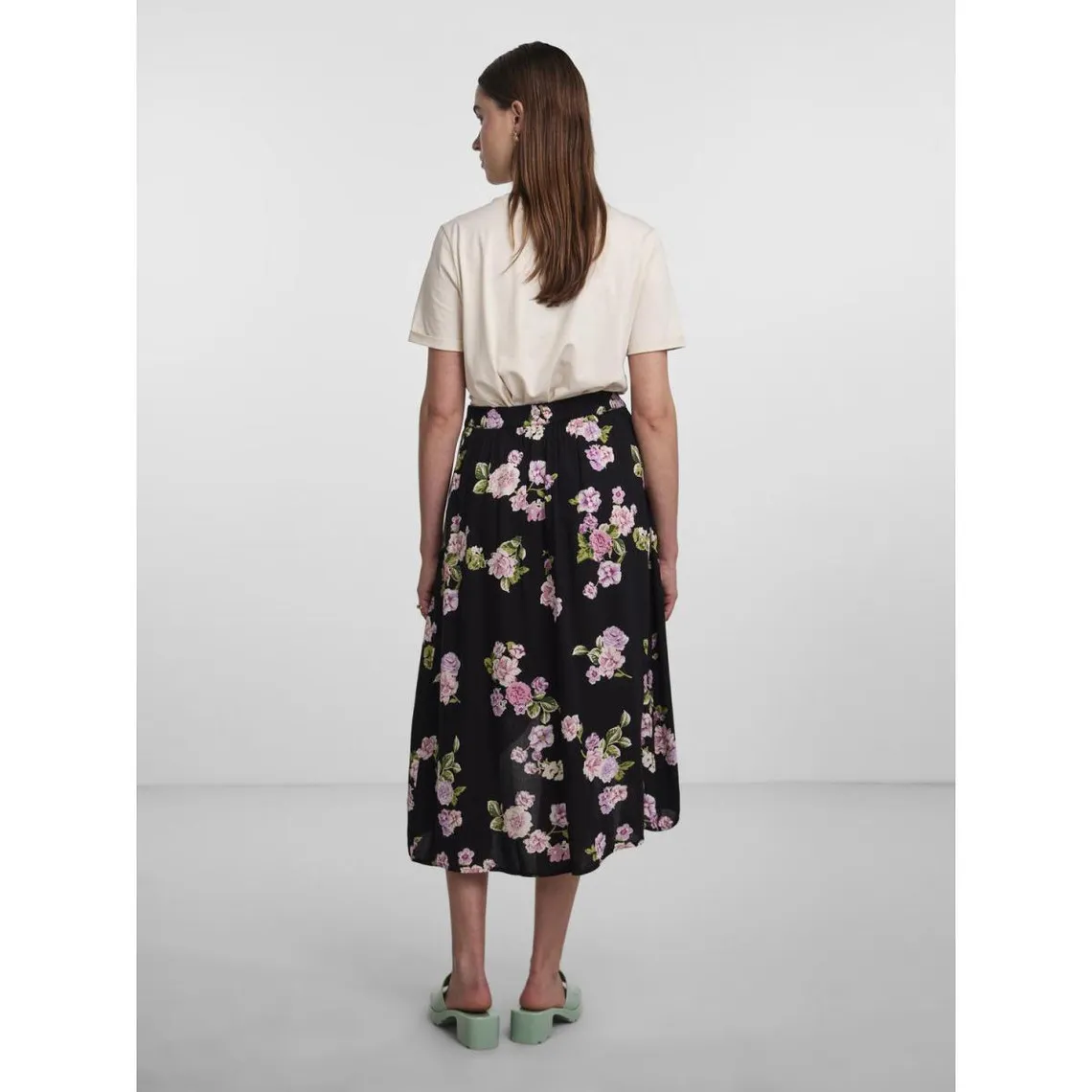 Jupe midi portefeuille noir en viscose | 3 Suisses