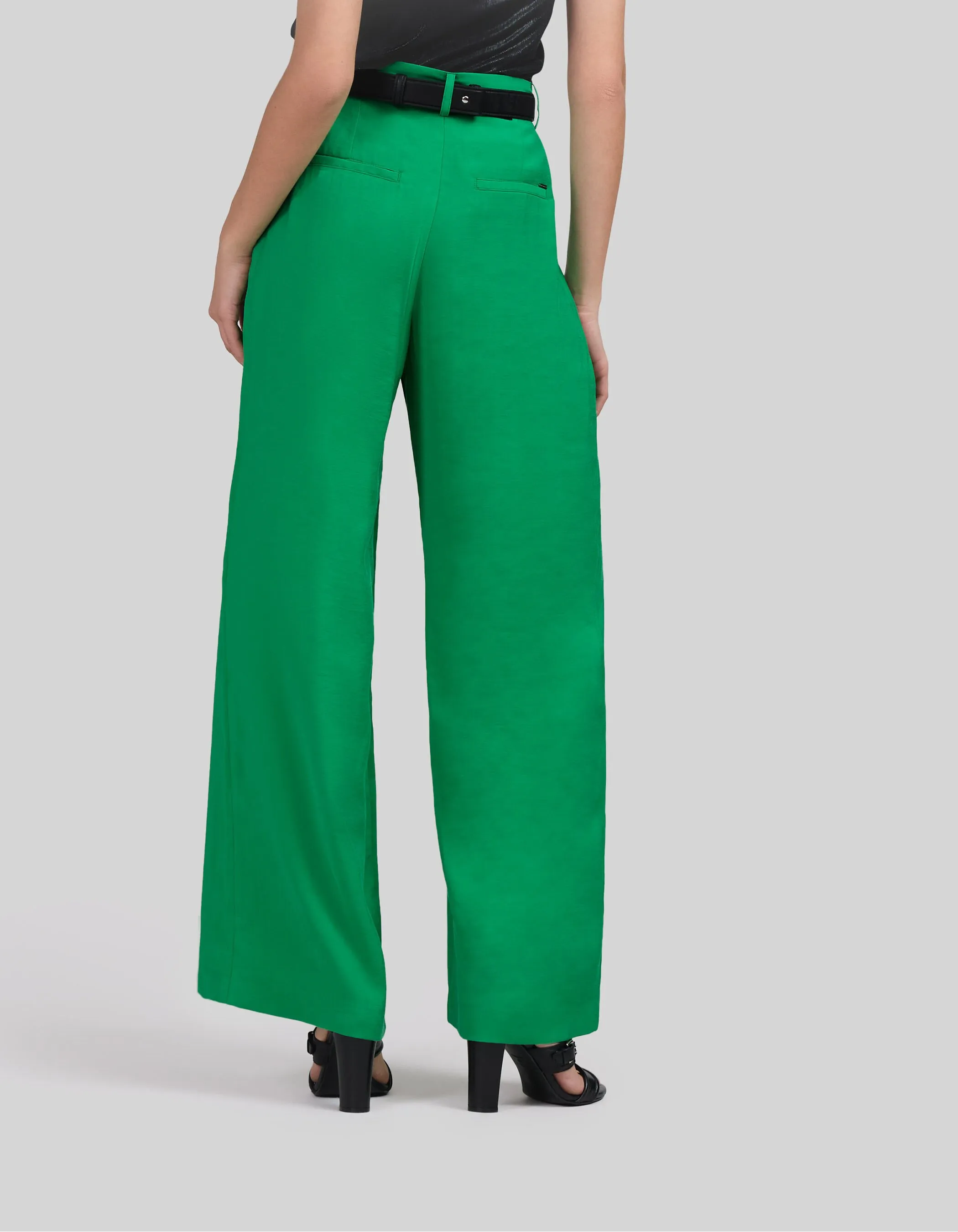 Pantalon large vert satiné Femme