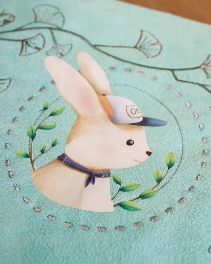 Protège carnet de santé personnalisé - Lapin Casquette