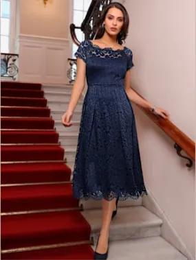 Robe en dentelle qualité tissée